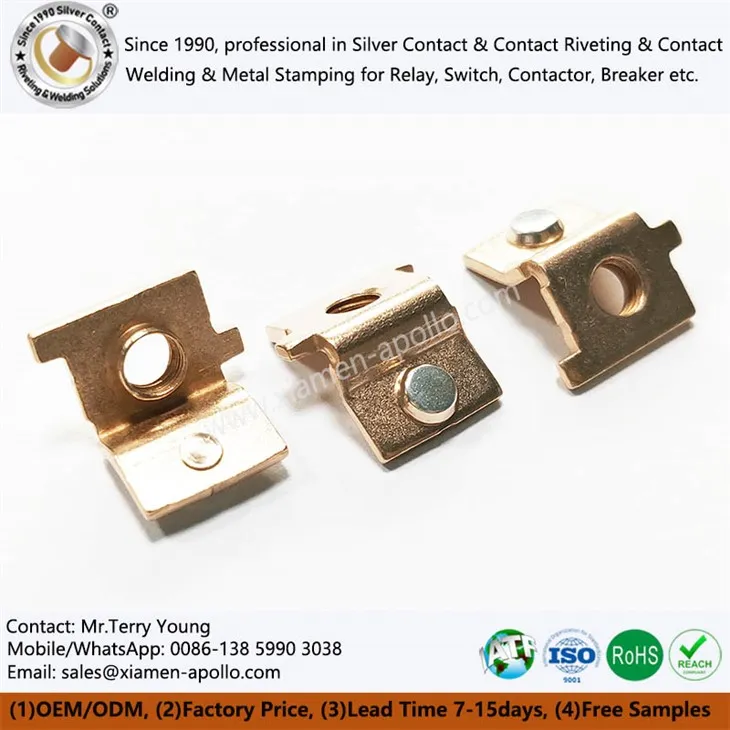 Kobberstempling med nittet elektriske kontakter